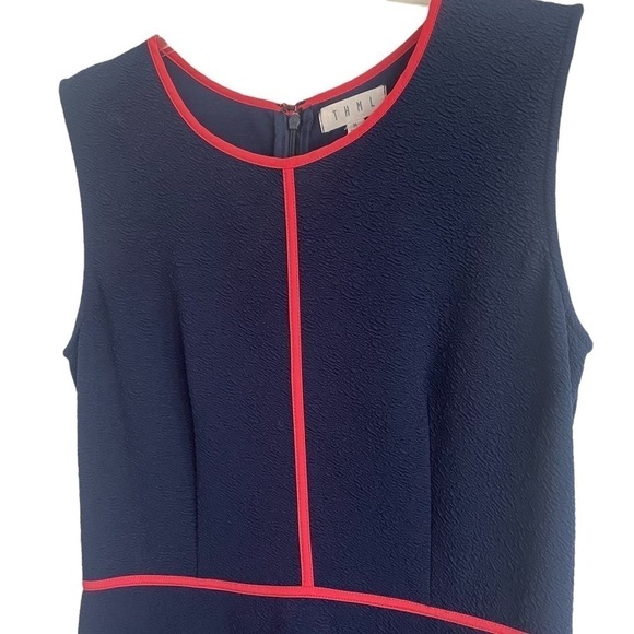 THML STITCH FIX NANETTE TEXTURED KNIT DRESS IN NAVY - Picture 2 of 7